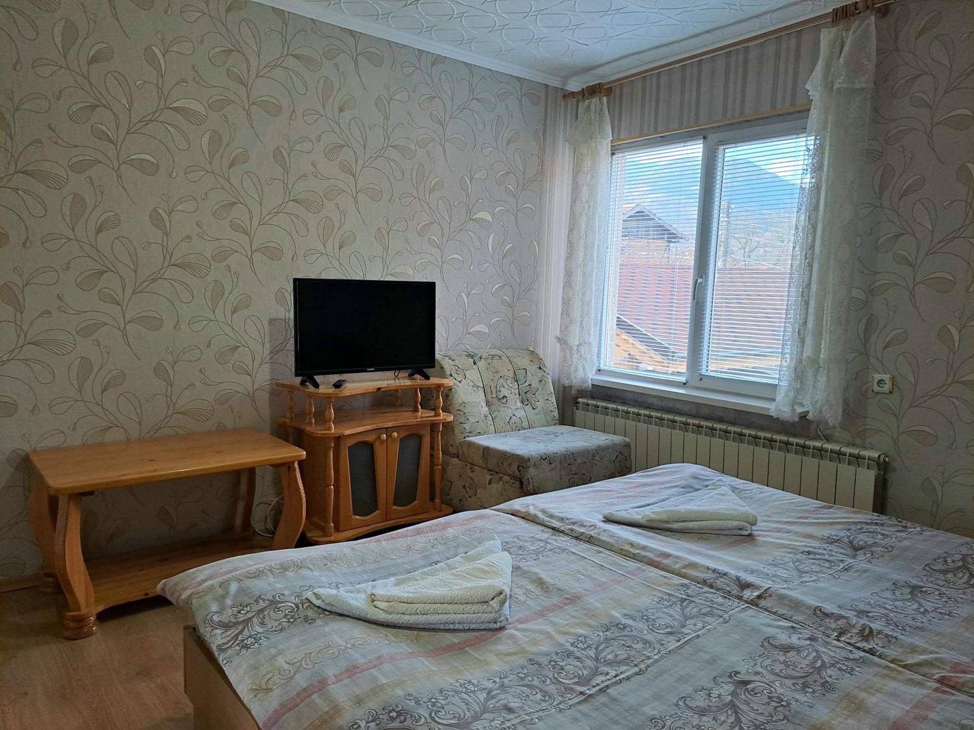 Kovacha Guest House Raduil エクステリア 写真