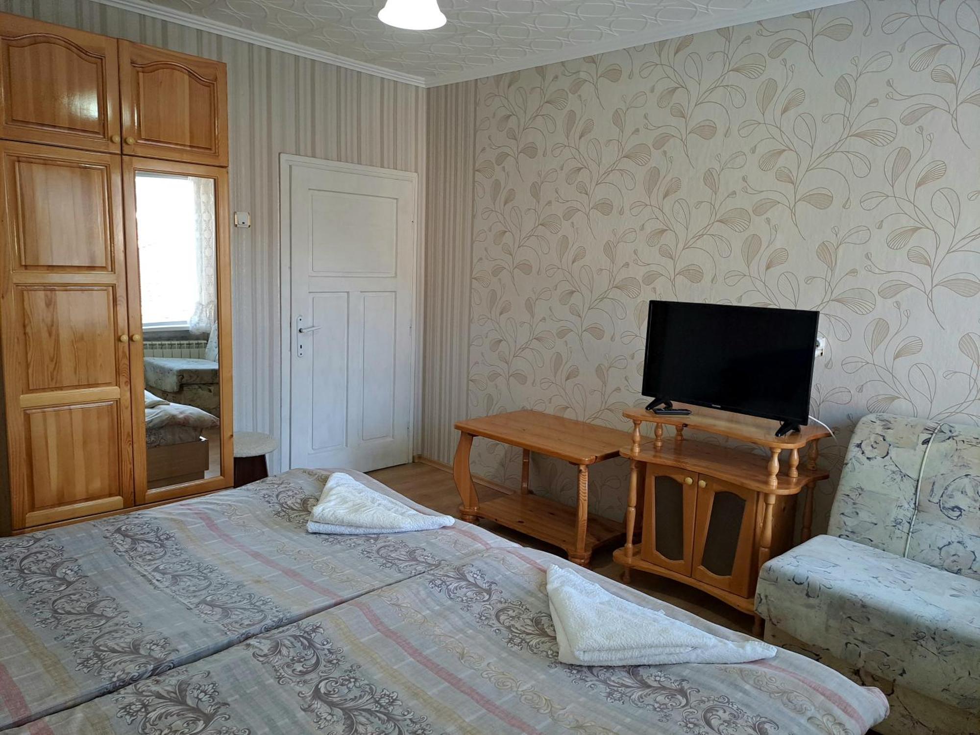 Kovacha Guest House Raduil エクステリア 写真